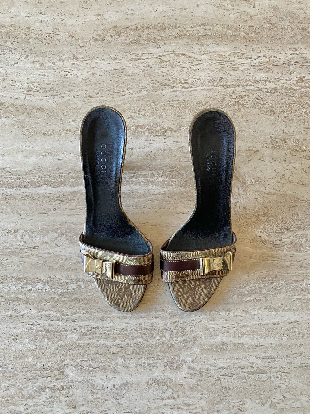 Vintage Gucci GG Canvas Bow Mule Sandal Heels